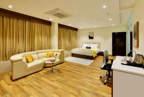 Mastiff Select Gulbarga Hotel - Zimmer