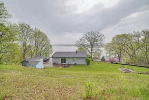 Watch the Sunrise at this Quaint Lake-View Cottage - Interior