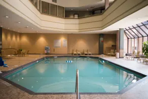 Crowne Plaza Suites MSP Airport - Mall of America by IHG - Pool
