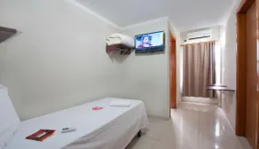 Turis Hotel & Choperia - Room