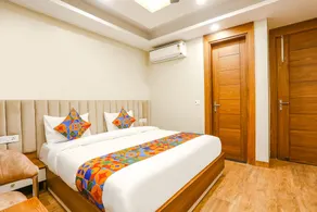 FabHotel Raahi Retreat - Nr Star Mall & 32nd Avenue - Chambre