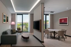 Altunizade Suites Istanbul, Curio Collection by Hilton - Room