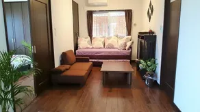 ashipi ginoza - Zimmer