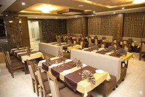 The Grand Vinayak Hotel - Restaurant