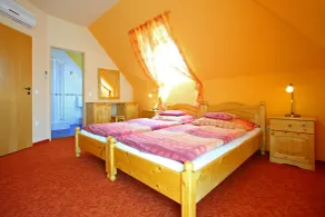 Levendula Apartman - Room