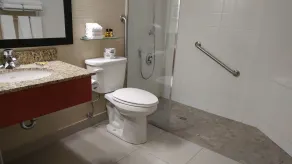 Best Western Plus Rose City Suites - Salle de bain