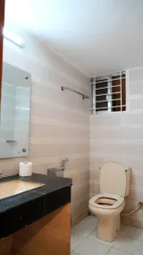 Maya By Xpressmall Hotels & Resorts - Bathroom