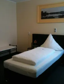 Pension Corona - Habitación