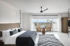 Serry Beach Resort - Camera