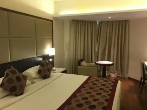 Ramee Guestline Hotel Juhu - View from room