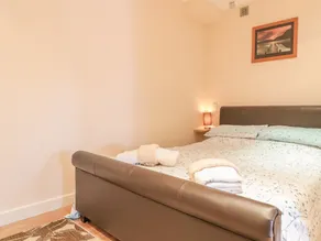 Church Road Annexe - Room