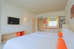 HARRIS Hotel & Conventions Ciumbuleuit Bandung - Chambre
