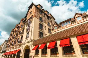 Grand Hôtel de L'Espérance - Udsigt fra værelset