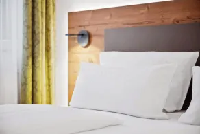 Hotel Zeppelin - Camera