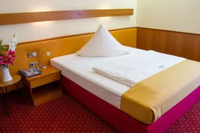 Hotel Bayerischer Hof - Chambre