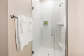 Candlewood Suites Sumner - Puyallup Area - Badezimmer