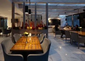 Orya Hotel - Restaurant