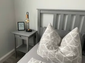 Charming 4-Person Apartment in Hoyerswerda City Center - Rom