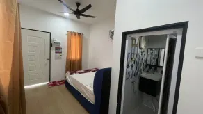 OYO 91303 Chalet Awie - Chambre