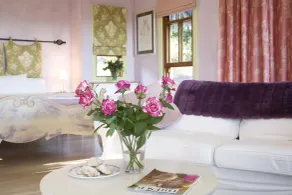 The Spotted Chook and Amelie's Petite Maison - Chambre