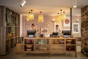 PLACES Hvar Hotel by Valamar - Recepción