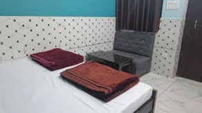 Leela Palace - Room