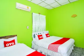 OYO 499 Pattaraporn Hotel - Zimmer