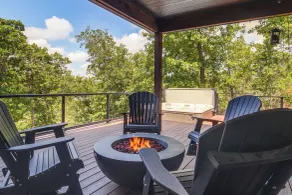 Lake Views, Big Deck, Hot Tub, Fire Pit, Game Room - Interiör