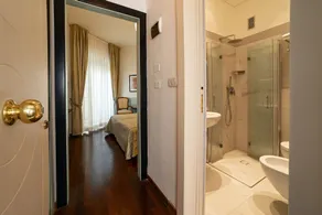 Hotel Negresco - Room