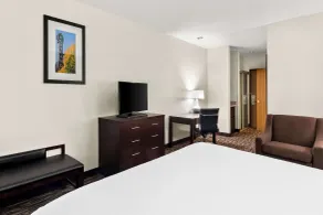 Comfort Suites Portland Airport - Chambre