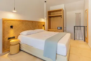 Thines Comfort Living - Camera