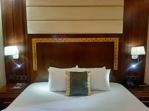 Bon Hotel Nest - Zimmer