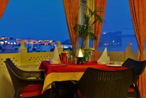The Lake View Palace - Restaurant