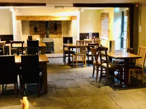 The Hollybush Inn and B&B - Restaurant