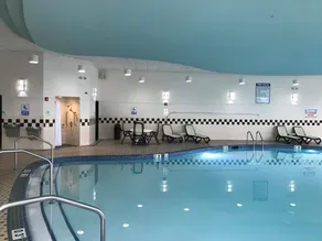 Holiday Inn Hotel & Suites Chicago Northwest - Elgin by IHG - Pool