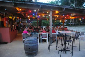 Camping L'Art De Vivre - Restaurante
