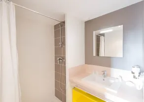 Westlodge Dardilly Lyon Nord - Salle de bain