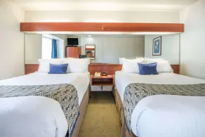 Microtel Inn and Suites By Wyndham Miami OK - Room