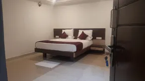 GREEN MOUNT RESORTS - Camera