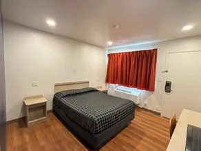 Shasta Vista Inn & Suites - Rom