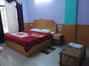 Himgiri Resort - Mandi - Rom