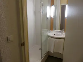 ibis Périgueux Centre - Salle de bain