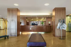 Hotel Royal Continental - Réception