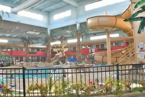 Ramada by Wyndham Sioux Falls Airport - Waterpark Resort & Event Center - Vue de la chambre