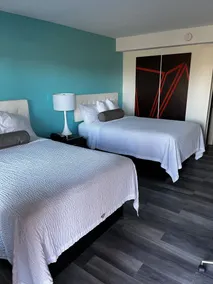 Howard Johnson by Wyndham Rocky Hill - Chambre