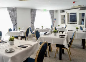 The Kings Head Country Hotel - Restaurant