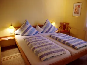 Hotel- Restaurant Der Einsiedelhof - Room