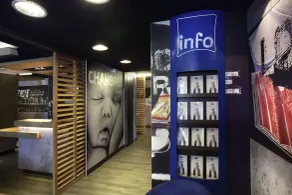 ibis budget Lisieux - Entrée intérieure