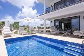 Lancaster Mews 1 - Piscina