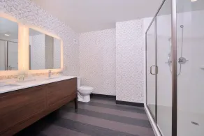 Holiday Inn Kansas City Airport by IHG - Bad